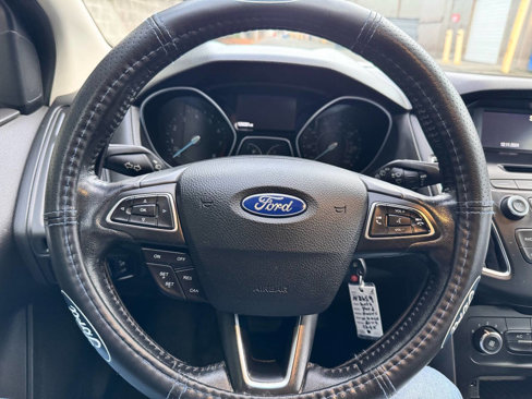 Used 2016 Ford Focus SE w/ Equipment Group 201A image 36