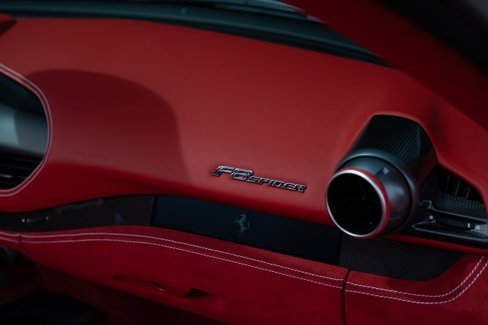 Used 2023 Ferrari F8 Tributo image 27