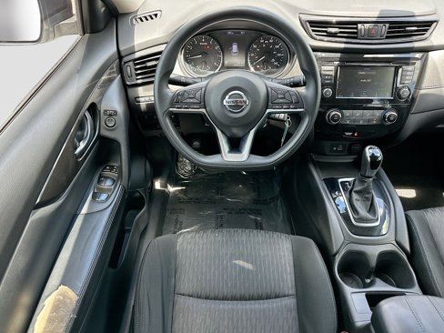 Certified 2020 Nissan Rogue S image 20