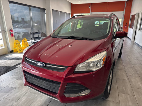 Used 2014 Ford Escape SE w/ Equipment Group 201A image 2