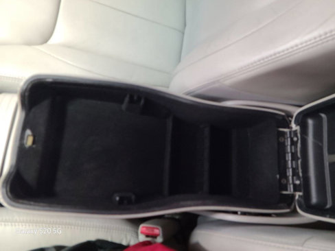 Used 2009 Cadillac DTS w/ Sun And Sound Package image 34