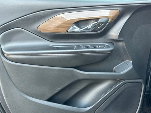 Certified 2018 GMC Terrain SLE w/ Driver Convenience Package image 13