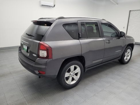Used 2015 Jeep Compass Latitude w/ Sun/Sound Group image 10