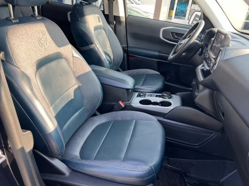 Certified 2021 Ford Bronco Sport Outer Banks w/ Outer Banks Package image 12