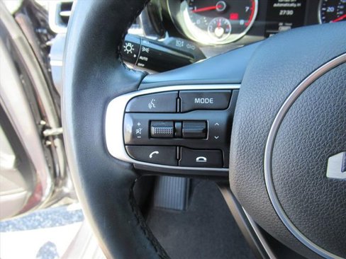 Used 2022 Kia K5 EX w/ EX Premium Package image 17