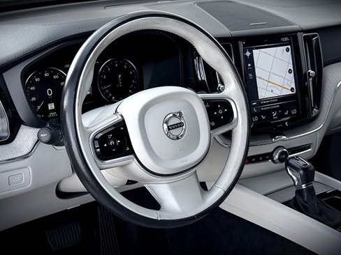 Used 2019 Volvo XC60 T6 Inscription w/ Protection Package Premier image 25