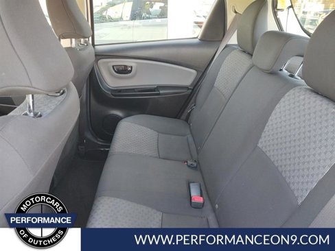 Used 2017 Toyota Yaris L image 13