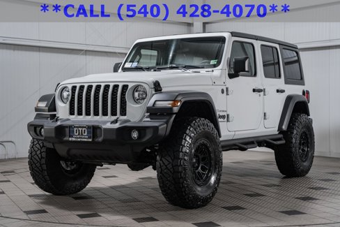 Used 2024 Jeep Wrangler Sport image 3