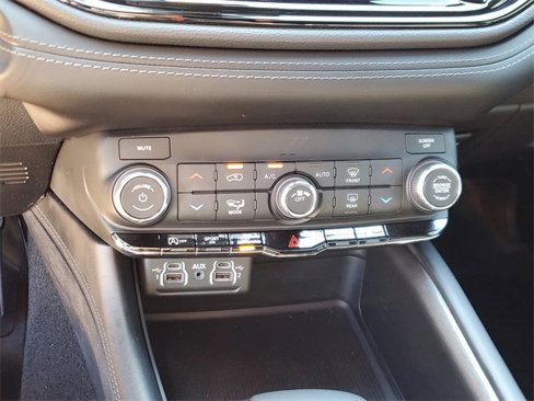 Used 2021 Dodge Durango SXT image 26