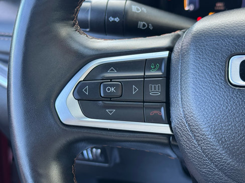 Used 2022 Jeep Compass Limited w/ (RED) Package image 16