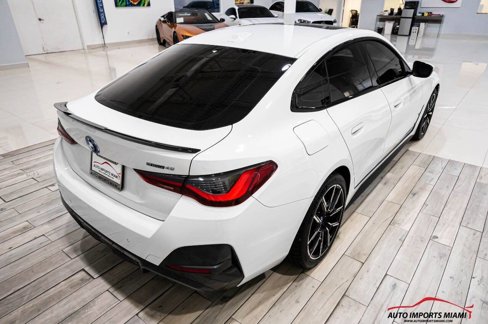 Used 2022 BMW i4 eDrive40 w/ M Sport Package image 30