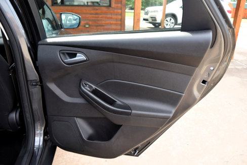 Used 2018 Ford Focus SE image 14