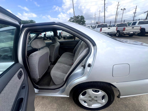 Used 2001 Nissan Altima GXE image 37