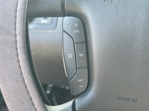 Used 2015 Chevrolet Impala LT w/ LT Sunroof Package image 25