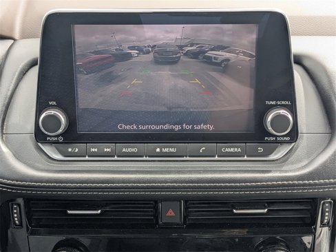 Used 2022 Nissan Rogue SV image 33