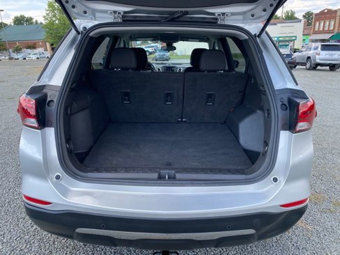 Used 2022 Chevrolet Equinox LT image 18