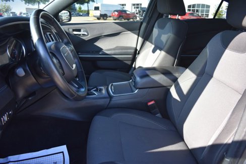 Used 2017 Dodge Charger SE w/ Popular Equipment Group image 15
