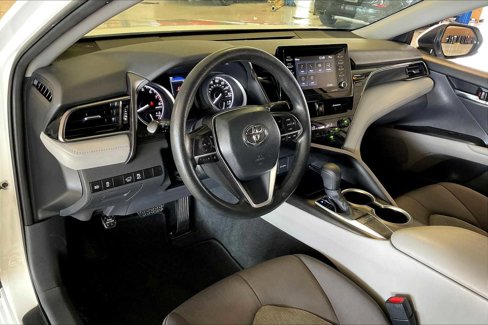 Used 2023 Toyota Camry LE image 16