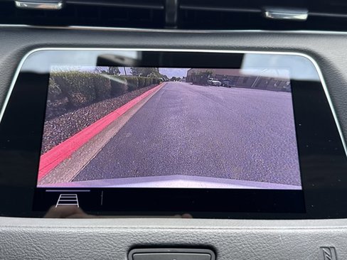Used 2019 Cadillac XT4 Sport image 19