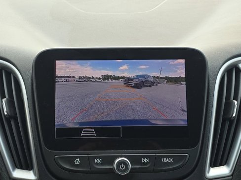 Used 2023 Chevrolet Malibu RS image 28