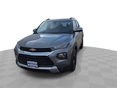 Used 2023 Chevrolet TrailBlazer LT image 3