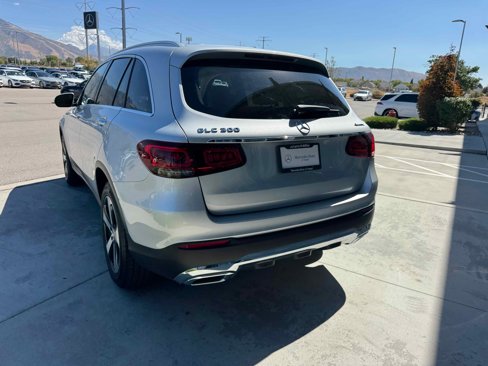Used 2020 Mercedes-Benz GLC 300 4MATIC image 5