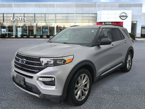 Used 2020 Ford Explorer XLT w/ Equipment Group 202A image 1