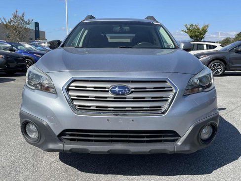 Used 2017 Subaru Outback 2.5i Premium image 25