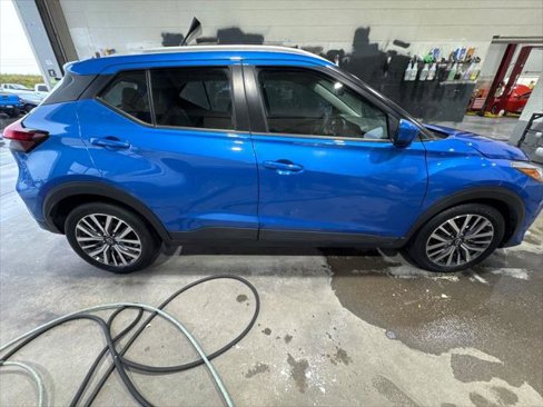Used 2024 Nissan Kicks SV image 4