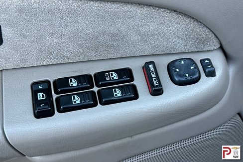 Used 2002 Chevrolet Silverado 2500 LS w/ Electrical Convenience Pkg image 12