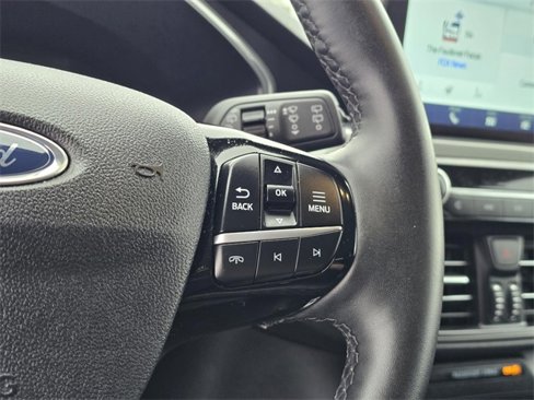 Used 2023 Ford Escape Active image 17
