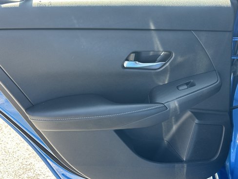 Used 2023 Nissan Sentra SV image 21