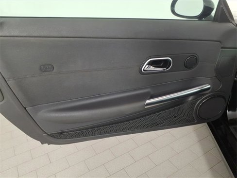 Used 2005 Chrysler Crossfire Coupe image 8
