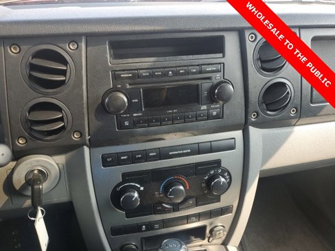 Used 2007 Jeep Commander Sport image 17