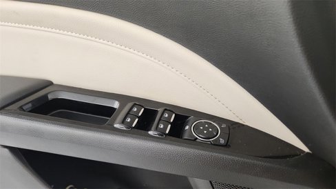 Used 2016 Ford Fusion Titanium image 26