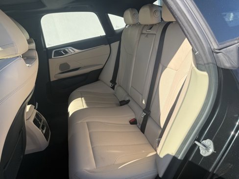 Used 2024 BMW i4 eDrive35 w/ Premium Package image 11