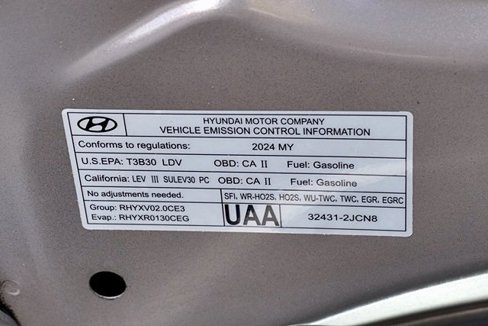 Certified 2024 Hyundai Elantra SEL image 35