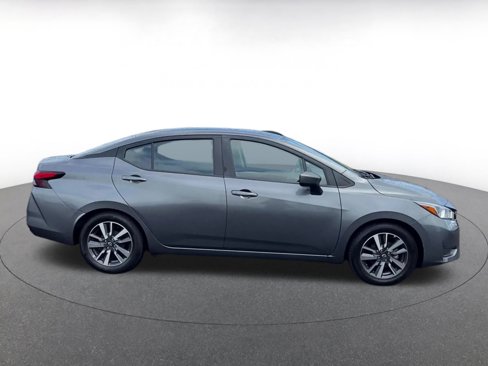 Used 2023 Nissan Versa SV image 16