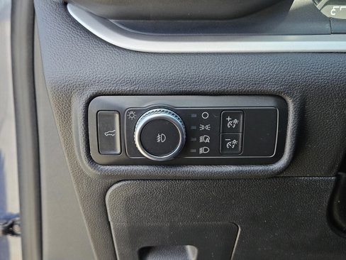 Used 2021 Ford Explorer XLT w/ Equipment Group 202A image 39