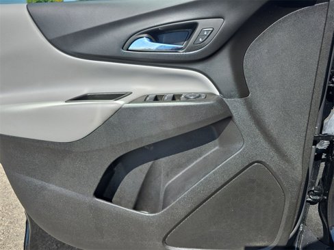 Certified 2024 Chevrolet Equinox LS w/ Driver Confidence II Package image 23