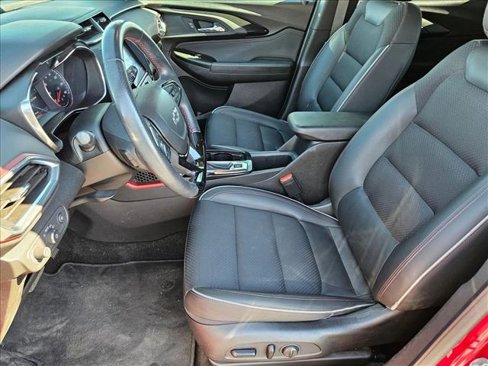Used 2021 Chevrolet TrailBlazer RS w/ Sun and Liftgate Package image 15