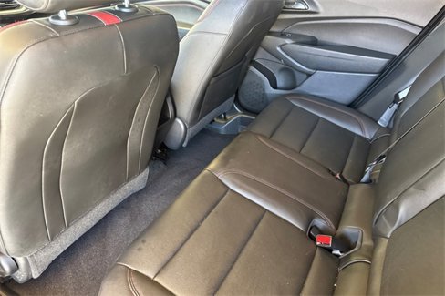 Used 2025 Chevrolet Trax RS w/ Driver Confidence Package image 14