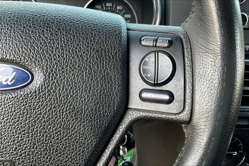 Used 2010 Ford Explorer XLT image 11