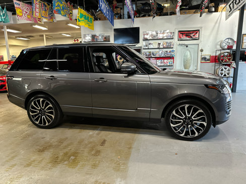 Used 2018 Land Rover Range Rover HSE image 4