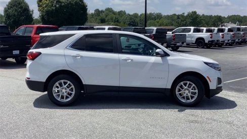 Certified 2023 Chevrolet Equinox LT w/ Driver Convenience Package image 9