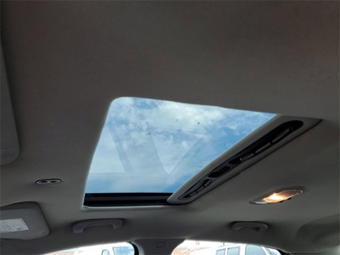 Used 2008 Chevrolet Impala LT image 16