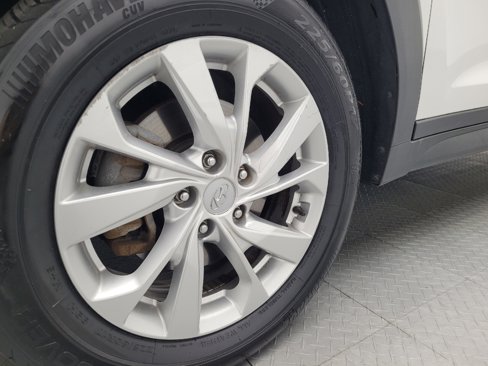 Used 2019 Hyundai Tucson SE image 31