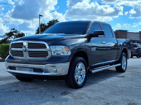 Used 2017 RAM 1500 Big Horn image 3