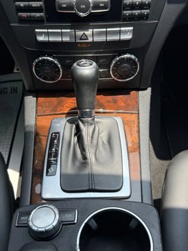 Used 2013 Mercedes-Benz C 250 Sedan image 17