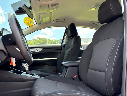 Used 2023 Kia Forte LXS image 11
